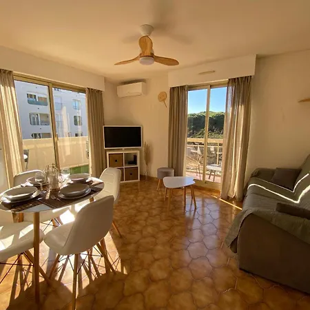 Port 2 Ch Terrasses Box *