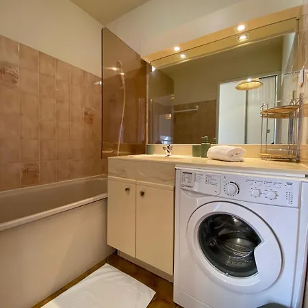 Appartement Port 2 Ch Terrasses Box *